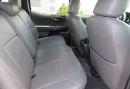 2016 Toyota Tacoma - Image 23