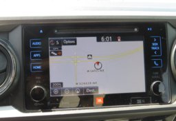 2016 Toyota Tacoma - Image 30