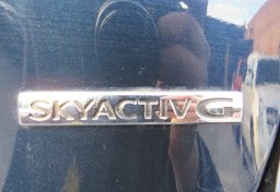 2021 Mazda Mazda3 Hatchback - Image 19