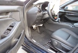 2021 Mazda Mazda3 Hatchback - Image 21