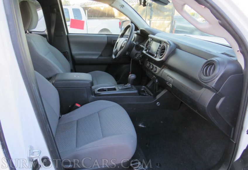 2022 Toyota Tacoma - Image 27