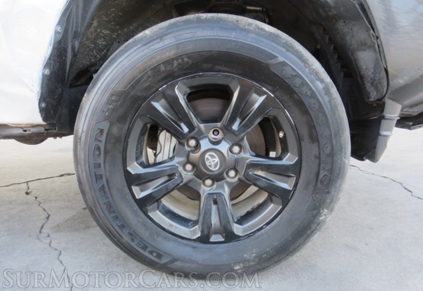 2022 Toyota Tacoma - Image 17