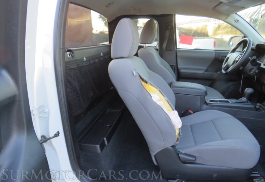 2022 Toyota Tacoma - Image 25