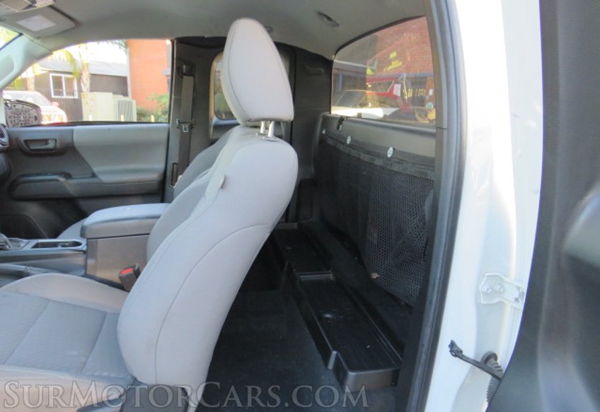 2022 Toyota Tacoma - Image 24