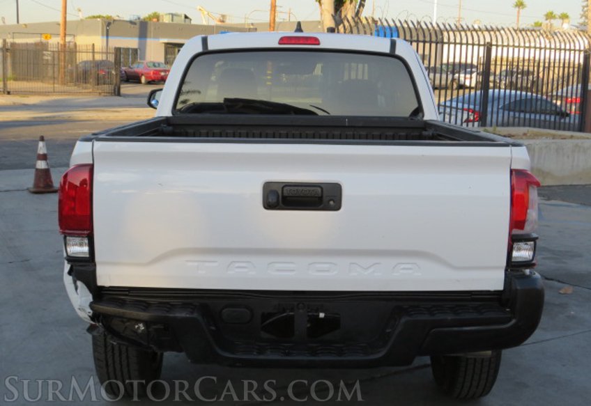 2022 Toyota Tacoma - Image 11