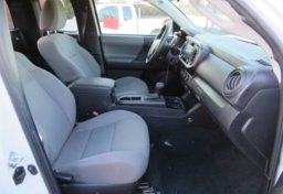 2022 Toyota Tacoma - Image 23