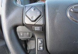 2022 Toyota Tacoma - Image 29