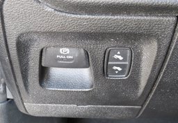 2020 Ram 1500 - Image 58