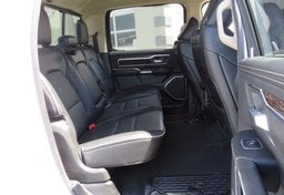 2020 Ram 1500 - Image 33