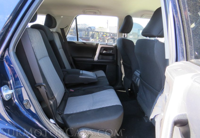 2019 Toyota 4Runner - Image 31