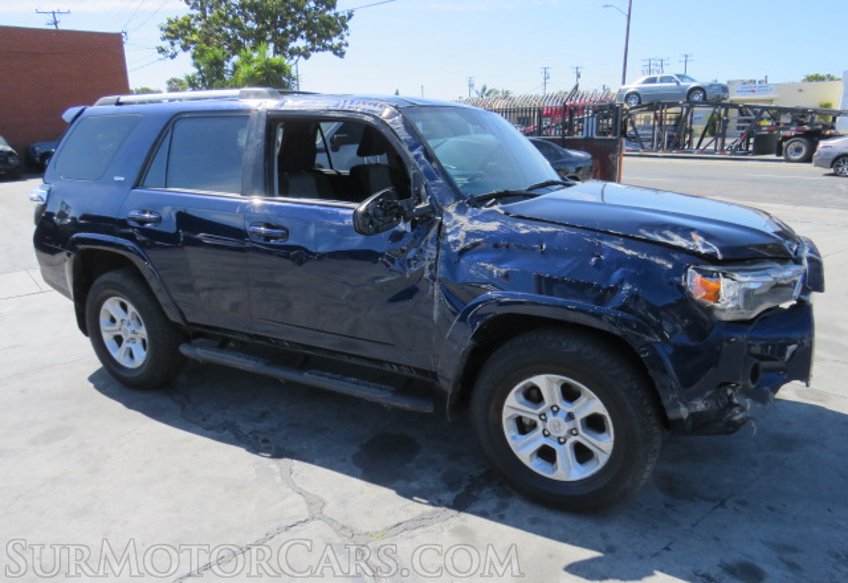 2019 Toyota 4Runner - Image 2