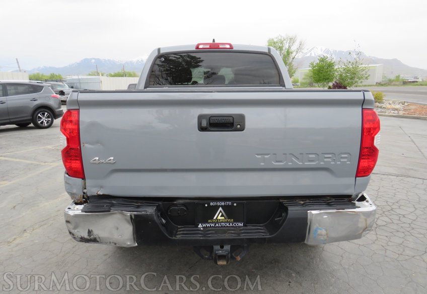 2020 Toyota Tundra 4WD - Image 11