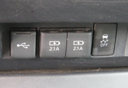 2020 Toyota Tundra 4WD - Image 41