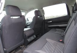 2020 Toyota Tundra 4WD - Image 33