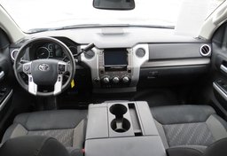 2020 Toyota Tundra 4WD - Image 26