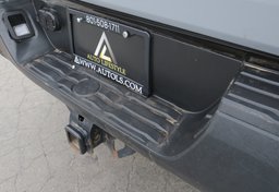 2020 Toyota Tundra 4WD - Image 25