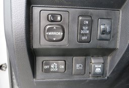 2020 Toyota Tundra 4WD - Image 48