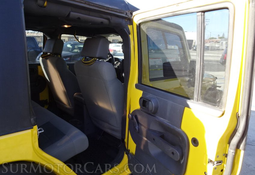 2009 Jeep Wrangler Unlimited - Image 27
