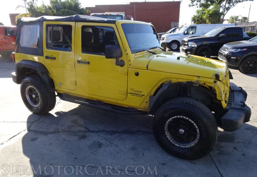 2009 Jeep Wrangler Unlimited - Image 2