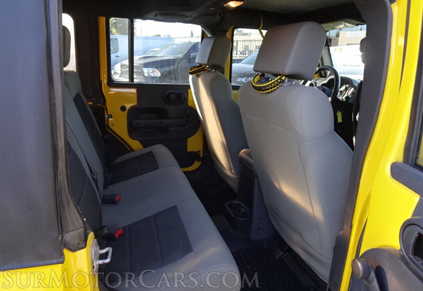 2009 Jeep Wrangler Unlimited - Image 30