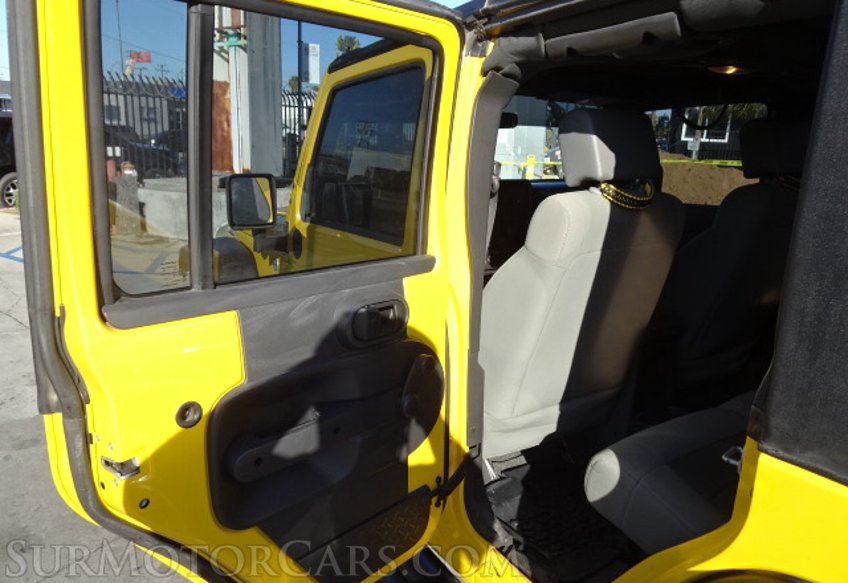 2009 Jeep Wrangler Unlimited - Image 26