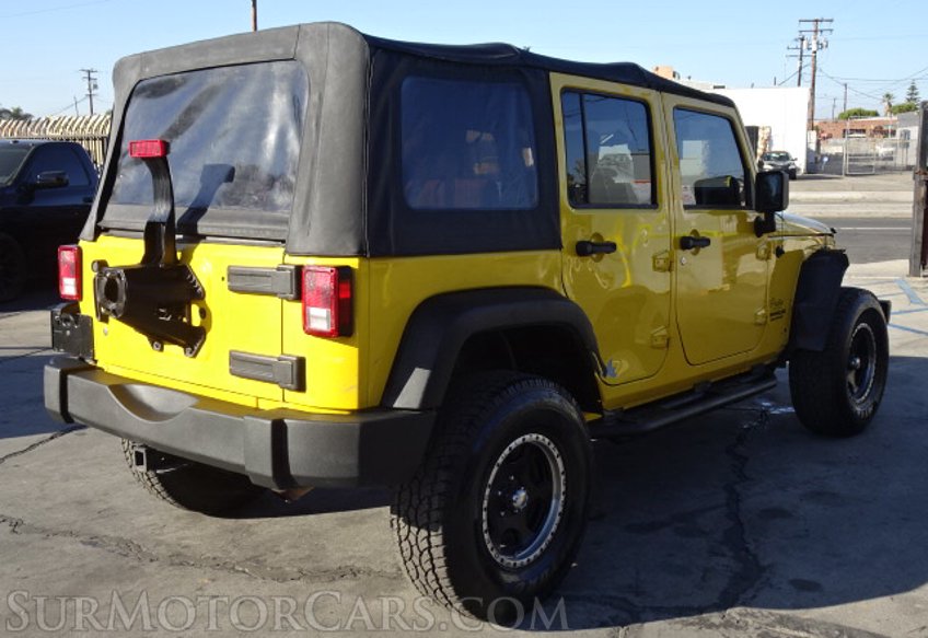2009 Jeep Wrangler Unlimited - Image 8