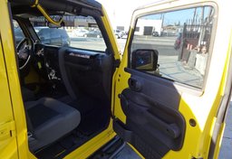 2009 Jeep Wrangler Unlimited - Image 21