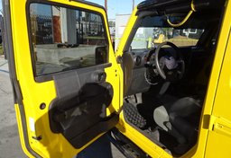 2009 Jeep Wrangler Unlimited - Image 20