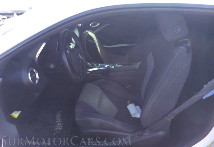 2017 Chevrolet Camaro - Image 3