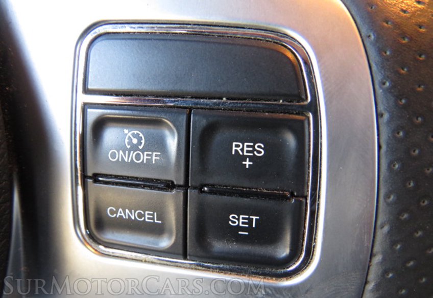 2014 Dodge Challenger - Image 34