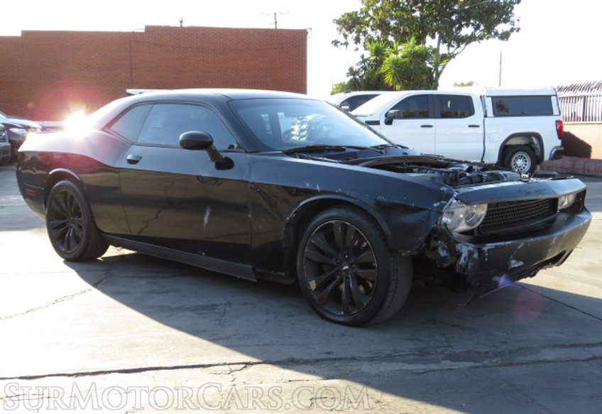 2014 Dodge Challenger - Image 4