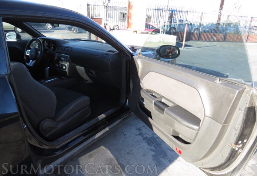 2014 Dodge Challenger - Image 19