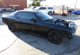 2014 Dodge Challenger - Image 2
