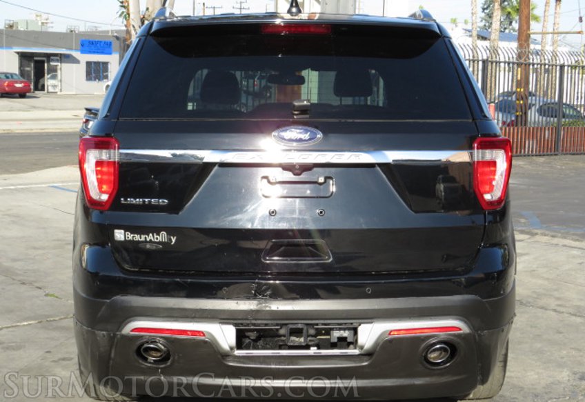 2017 Ford Explorer - Image 16