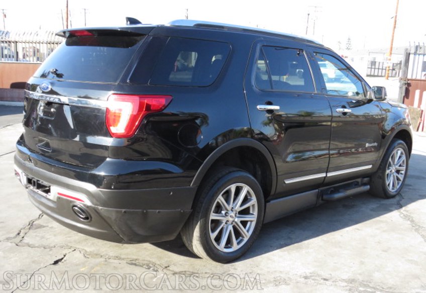 2017 Ford Explorer - Image 7