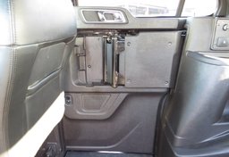 2017 Ford Explorer - Image 42