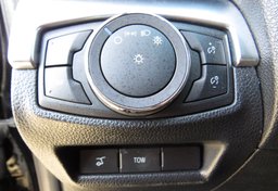 2017 Ford Explorer - Image 59