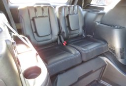 2017 Ford Explorer - Image 47