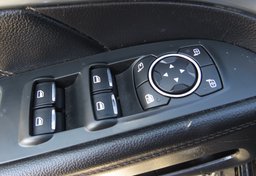 2017 Ford Explorer - Image 64