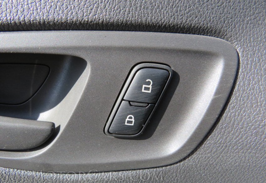 2018 Ford Transit Connect Van - Image 32