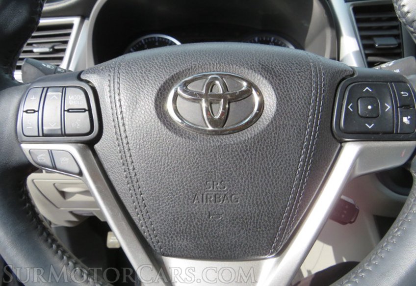 2016 Toyota Highlander - Image 42