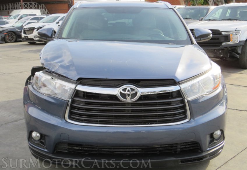2016 Toyota Highlander - Image 11