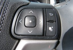 2016 Toyota Highlander - Image 45