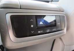 2016 Toyota Highlander - Image 48