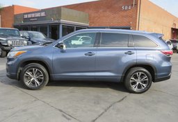 2016 Toyota Highlander - Image 5