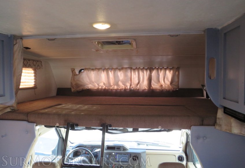 2019 Ford E-Series Cutaway - Image 43