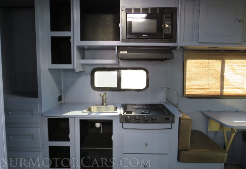 2019 Ford E-Series Cutaway - Image 44