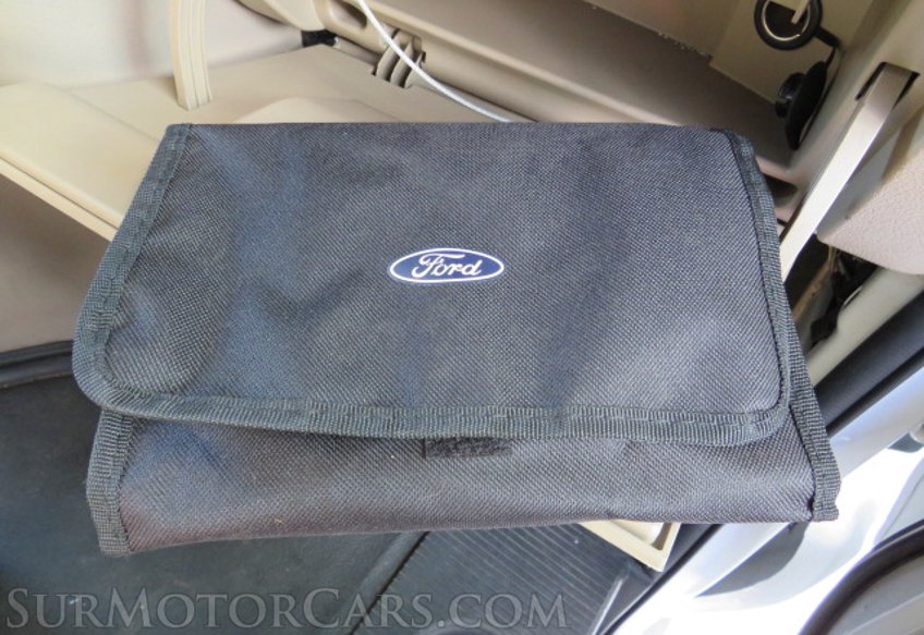 2019 Ford E-Series Cutaway - Image 33