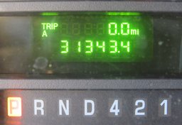 2019 Ford E-Series Cutaway - Image 36