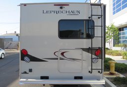 2019 Ford E-Series Cutaway - Image 12